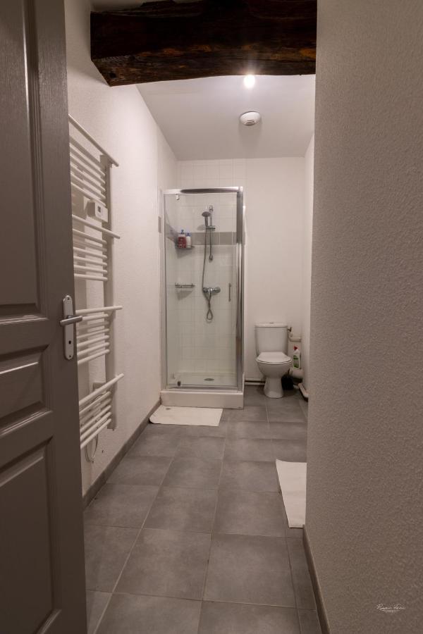 Magnifique Appartement Renove Dans Residence Saumur Luaran gambar